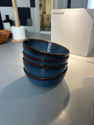 Lote de vajilla y vasos IKEA – 30 € todo