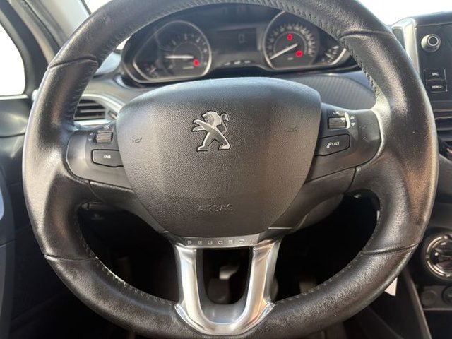 Peugeot 2008 Style (2018)