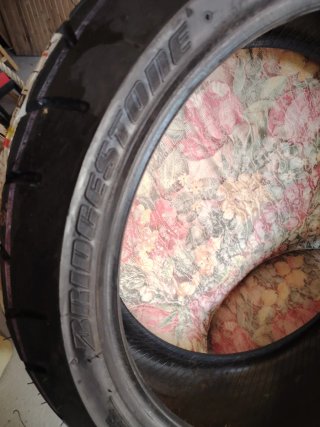 Neumático Bridgestone Battlax BT014 190/50ZR17