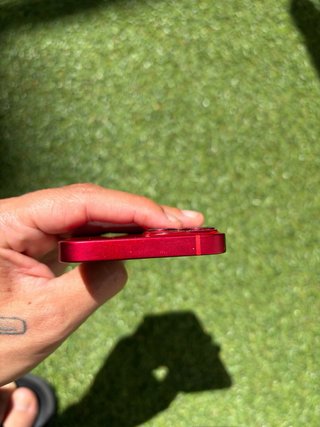 iPhone 13 mini Rojo, como nuevo.