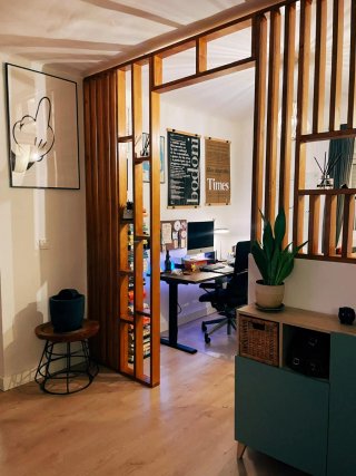 Mueble de madera separador de estancias