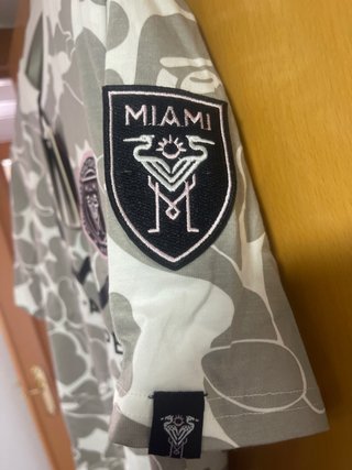 Bape x Inter Miami Camiseta Gris y Blanca