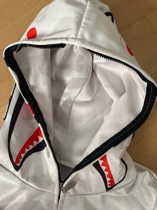 Sudadera BAPE Tiburón Blanco y Gris