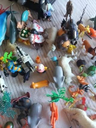 Lote Juguetes Animales y Figuras Varias