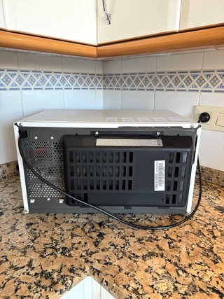 Microondas LG Smart Inverter + Grill Blanco