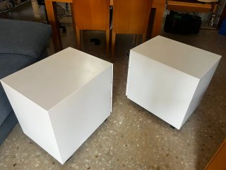 2 Cajoneras de oficina metálicas blancas