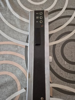 Emisora Tokai Solid State 27