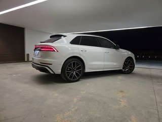 Audi Q8 2019