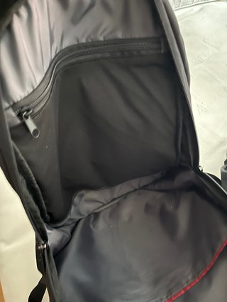 Mochila Samsonite Negra con detalles rojos
