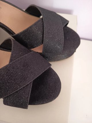 Sandalias Marypaz Negras Brillo Talla 39