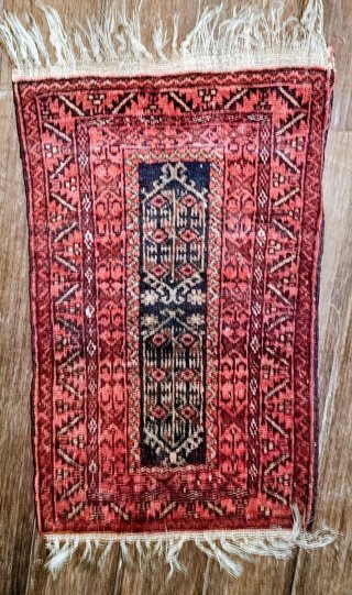 Alfombra  Lana Negra Roja