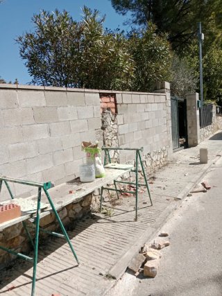 Reforma de muro de ladrillo y piedra