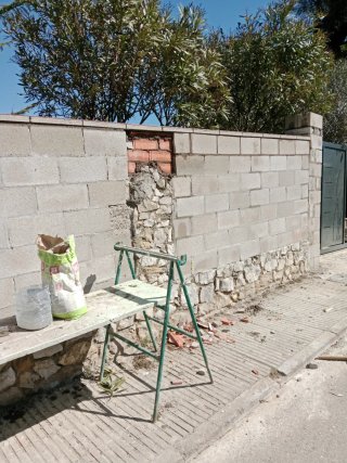 Reforma de muro de ladrillo y piedra