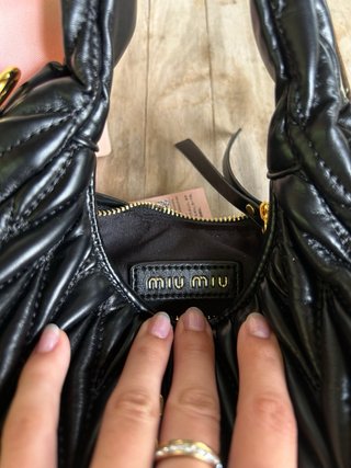 Bolso Miu Miu Negro Matelassé