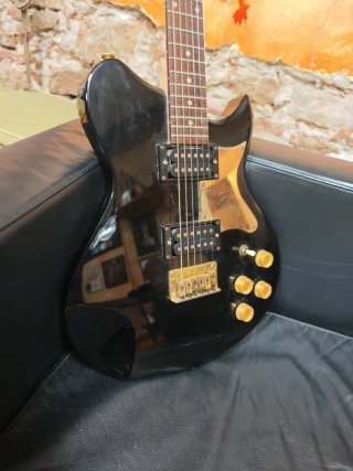 Guitarra Eléctrica Lyon by Washburn Negra