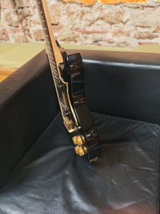 Guitarra Eléctrica Lyon by Washburn Negra