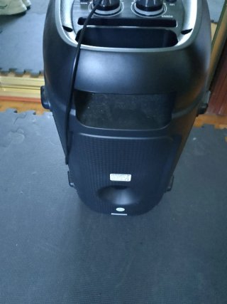 Altavoz Avenzo Negro con Micrófono
