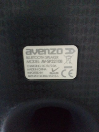 Altavoz Avenzo Negro con Micrófono