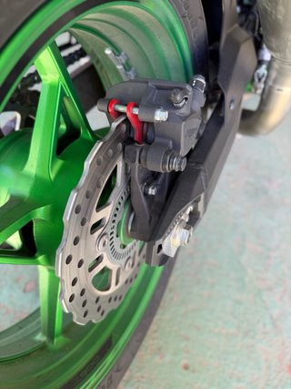 Kawasaki Z900 125Cv 2024 Negra/Verde 7000sinextras