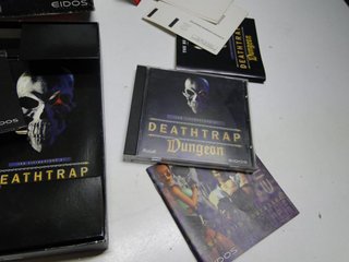 JUEGO PC CON CAJA DEATHTRAP DUNGEON (180859)