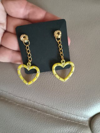 Orecchini vintage cuore giallo con strass