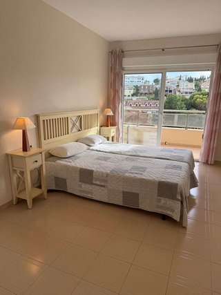 Piso en alquiler en Torrequebrada en Benalmádena
