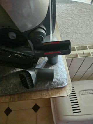 Aspiradora LG 1700W + bolsas