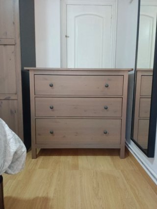 Cómoda 3 cajones IKEA HEMNES