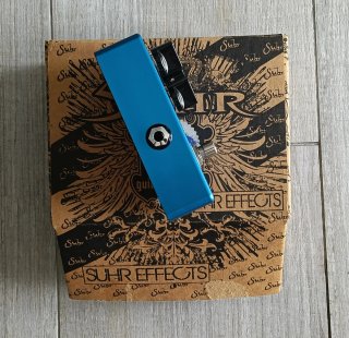 Suhr Shiba Drive Pedal Azul