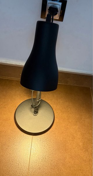 Flexo de mesa negro