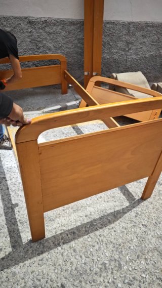 2 estructuras Camas de madera