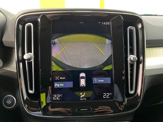 Volvo XC40 Momentum Pro T2 1.5 129CV Auto. EL TOP!