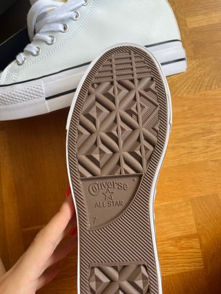 Zapatillas Blancos Nuevos Sin Usar