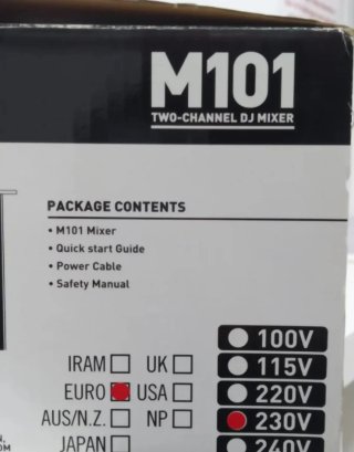Numark M101 Mesa de Mezclas Plata