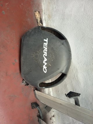 Estriberas y funda rueda Nissan Terrano 2