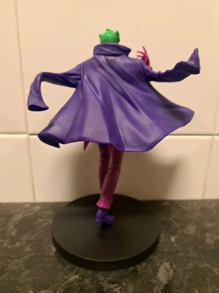 Figura Joker DC Comics SEGA Vivid Ver. Batman