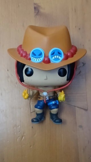 X3 Funko Pop One piece
