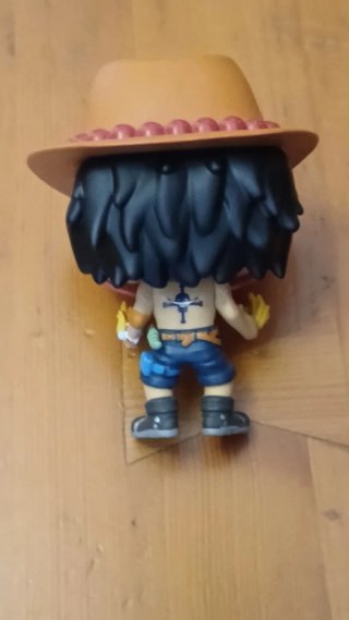 X3 Funko Pop One piece