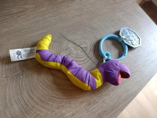 Peluche llavero Pokémon púrpura y amarillo