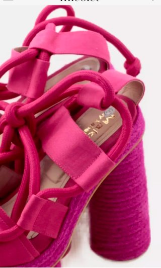 Zapatos de tacón plataforma rosa