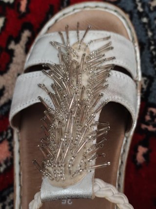 Sandalias ara plateadas talla 35