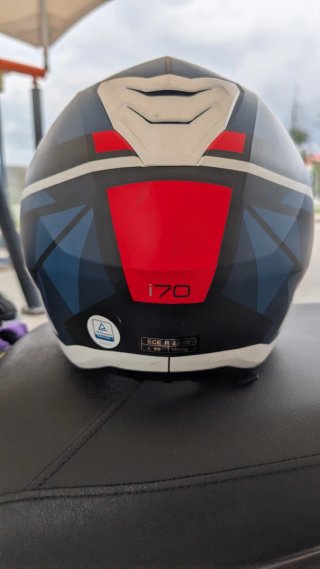 Pack Moto: Casco HJC, Antirrobos, Guantes,Chaqueta