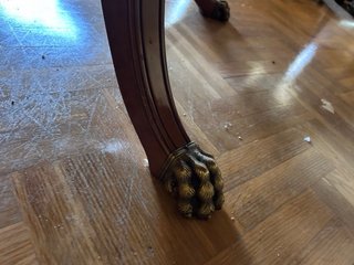 Mesa de comedor grande de madera