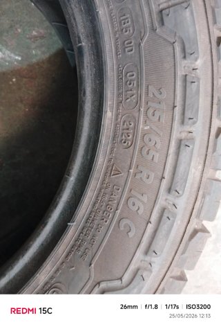 Neumático Michelin 215/65 R16C Radial Tubeless