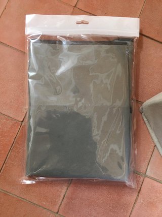 Caixa d'emmagatzematge compacte al buit