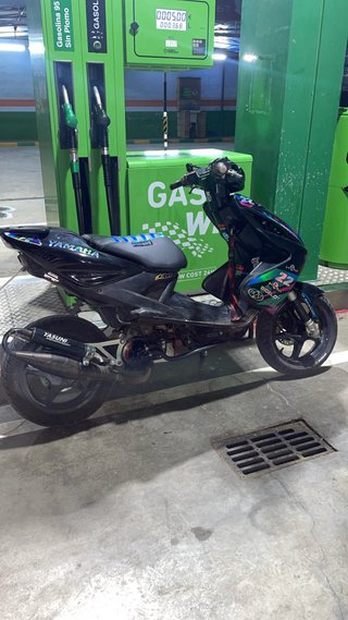 Yamaha Aerox 49cc Negra