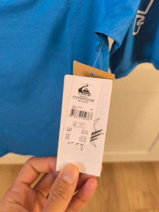 Camiseta surf Quiksilver azul manga corta Talla L