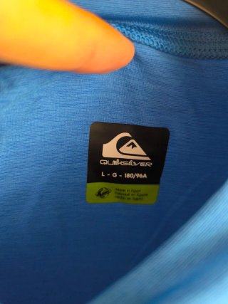 Camiseta surf Quiksilver azul manga corta Talla L