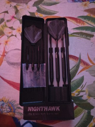 Dardos Nighthawk 18g Negros