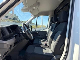 Volkswagen Crafter 35 Furgón BL TA L4H3 2.0 TDI 103kW